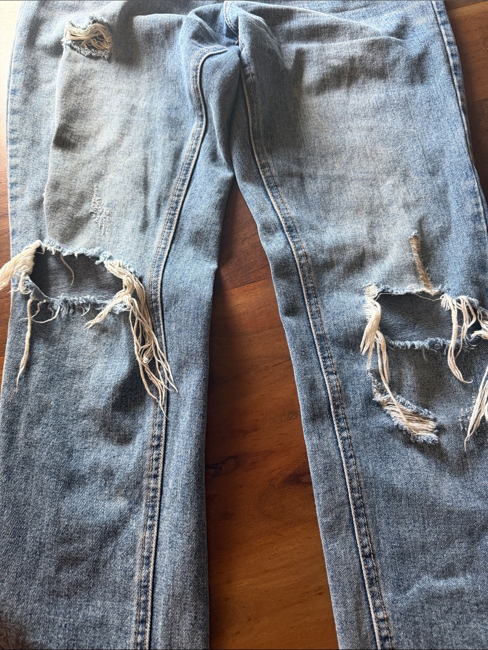 Women’s Light Blue Distressed Boyfriend Jeans - Picture 3 of 5